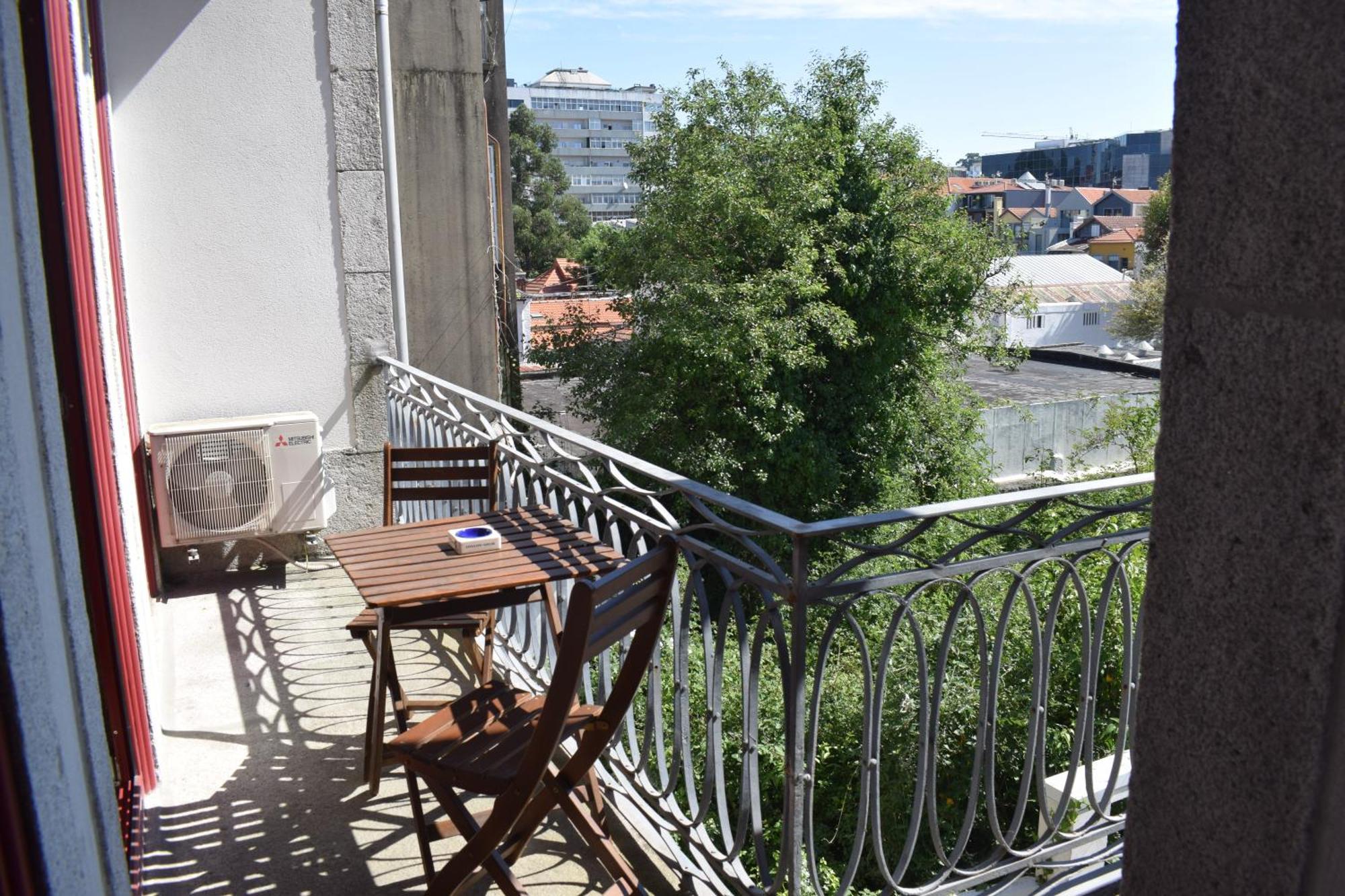 Liiiving In Porto - Vintage Balcony Apartment Dış mekan fotoğraf